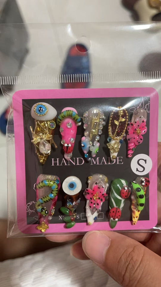 SHORT STILETTO NAILS Y2K BADDIE STYLE PRESS ON NAILS